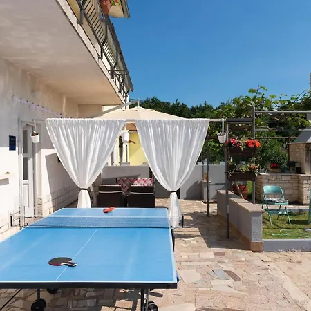 Lento Apartment *