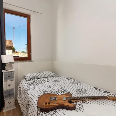 Apartment Lento Svetvincenat